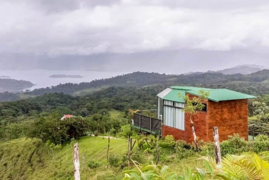 Glass Dome Cabin in La Fortuna, Costa Rica