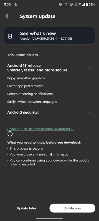 Motorola Edge 50 Ultra (left) and Edge 50 Fusion (right) Android 15 update changelogs