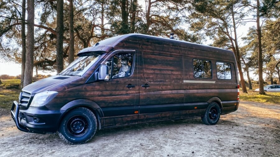 Splinter Van Quirky Rentals 001